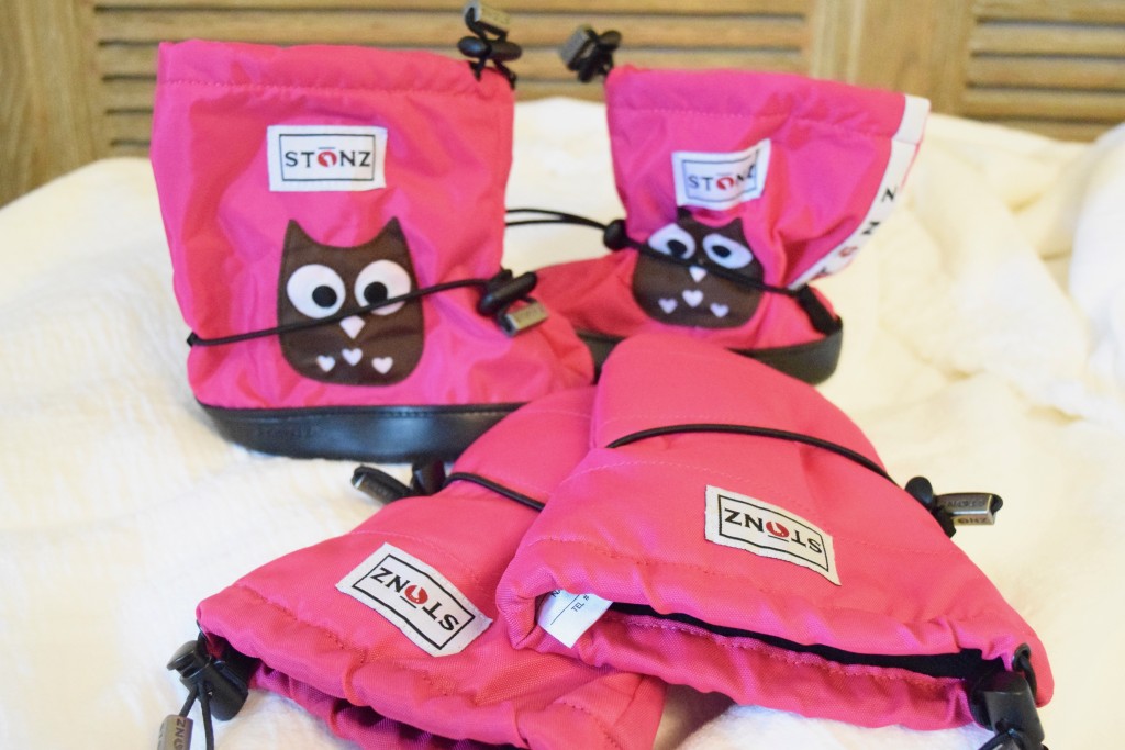 STONZ infant Mittz and Booties