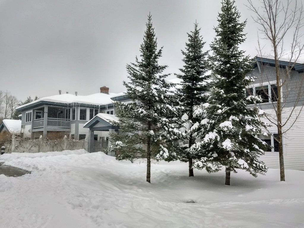 Smugglers' Notch Falcons condos review