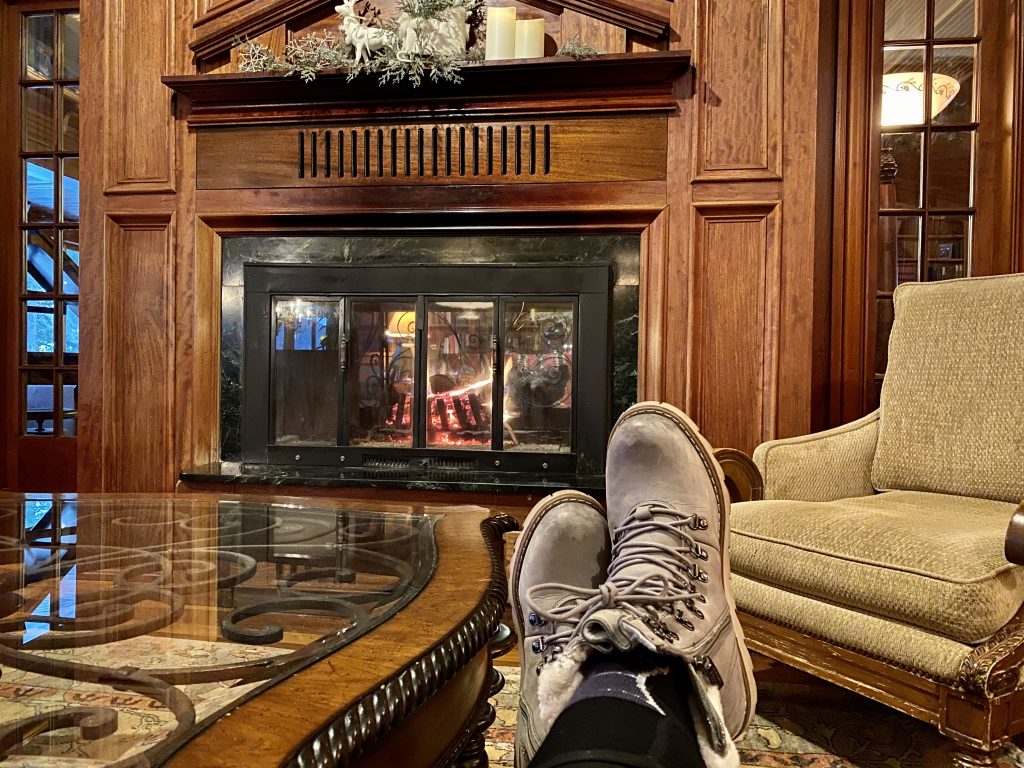 mirror lake inn review